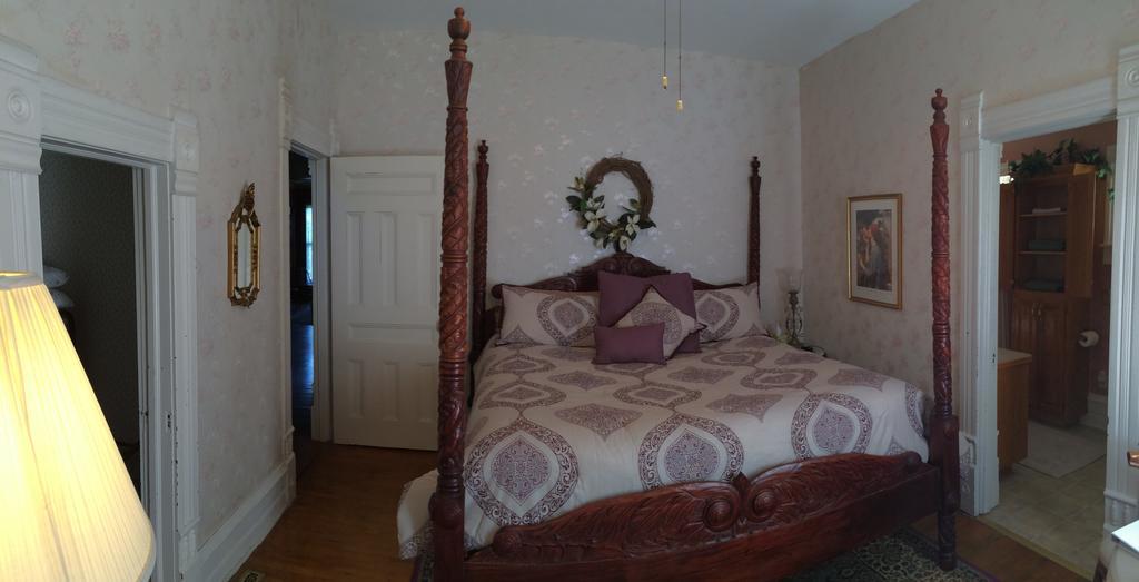 Grand Avenue Bed And Breakfast Cartago Quarto foto