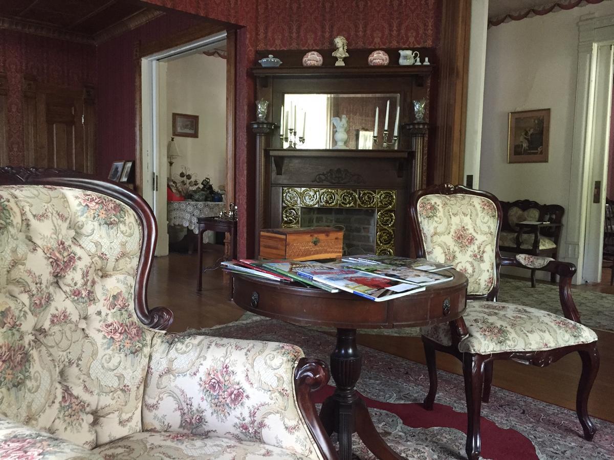 Grand Avenue Bed And Breakfast Cartago Exterior foto