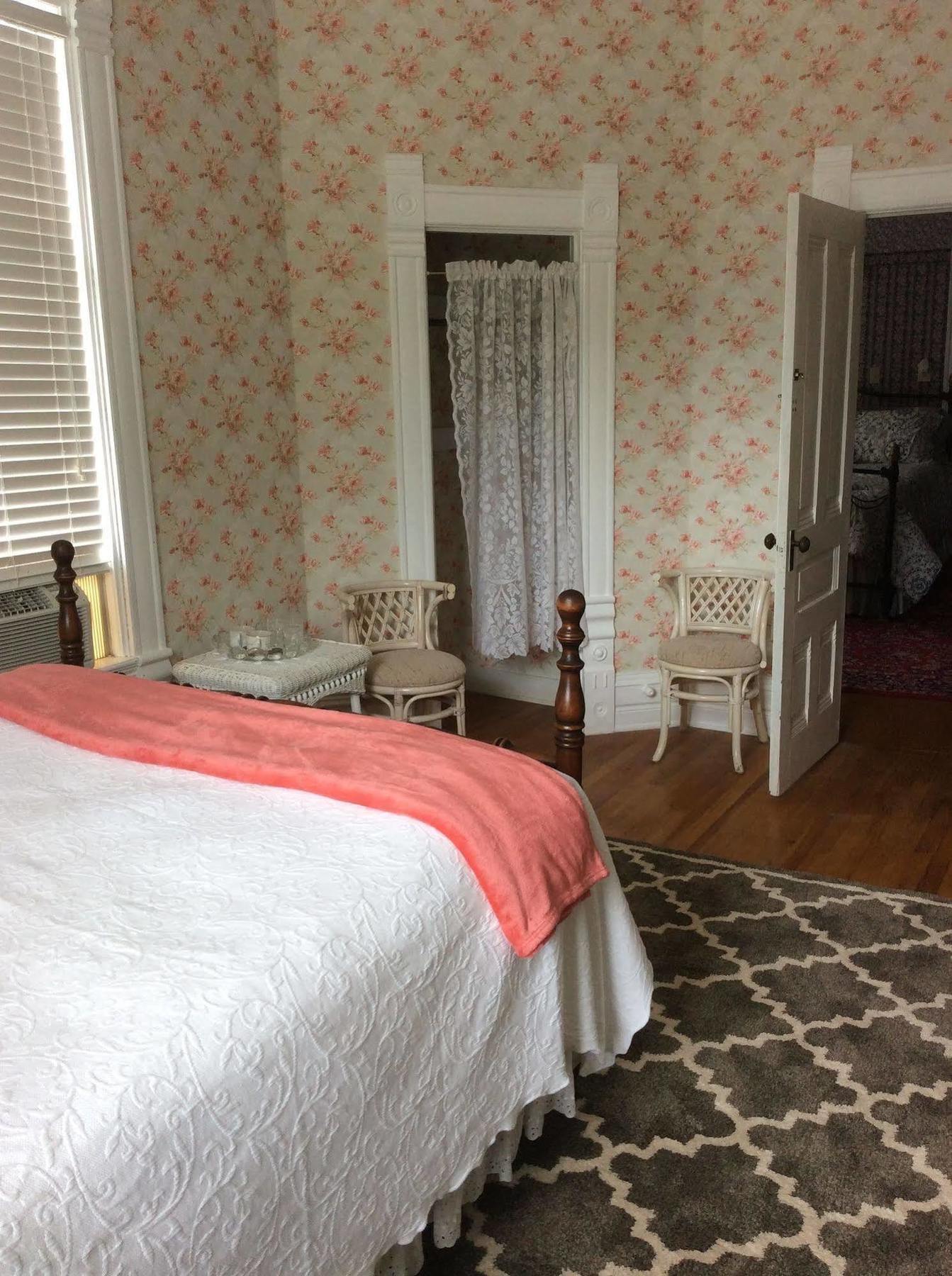 Grand Avenue Bed And Breakfast Cartago Exterior foto
